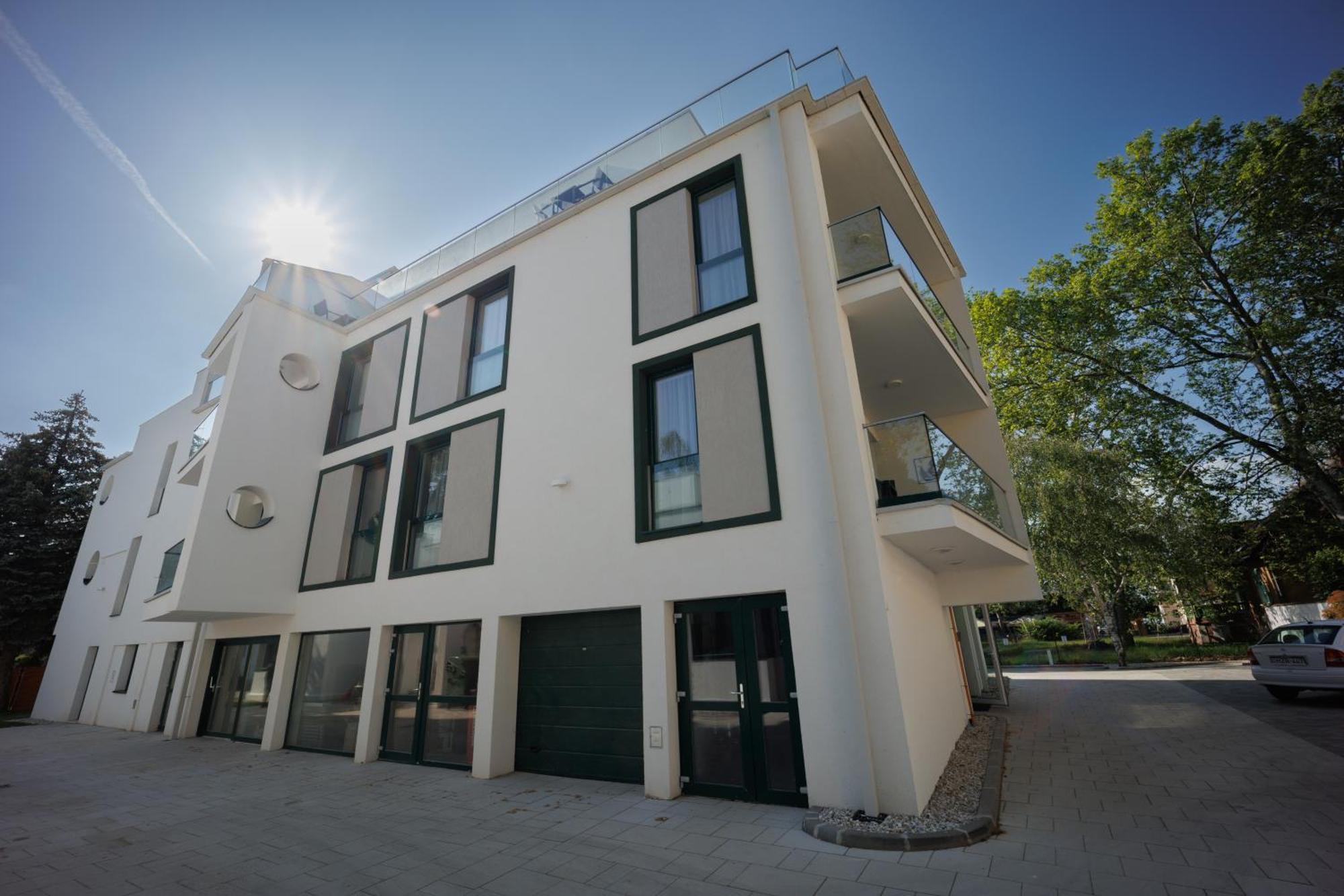 Villa Bauhaus Labi Garden Wellness Apartman Siófok Exteriér fotografie
